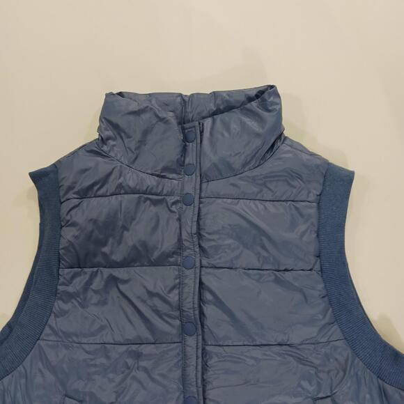 Offline by Aerie RN#54485 Women's Small Blue Snap Button Sleeveless Vest Pocket - Picture 13 of 16